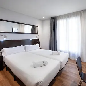 3* Otel Petit Palace Arana
